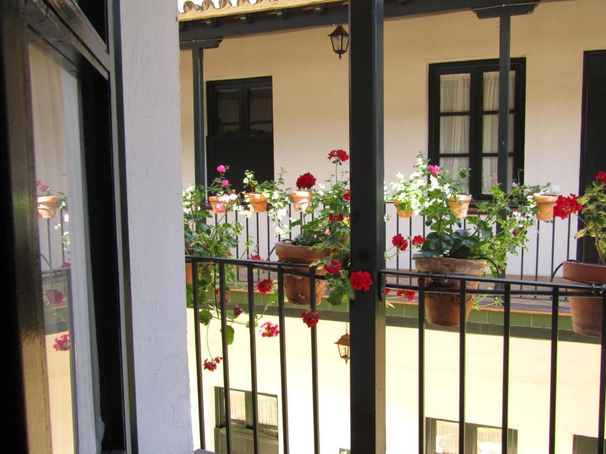 Apartamento Alameda Apartment Севиля Екстериор снимка